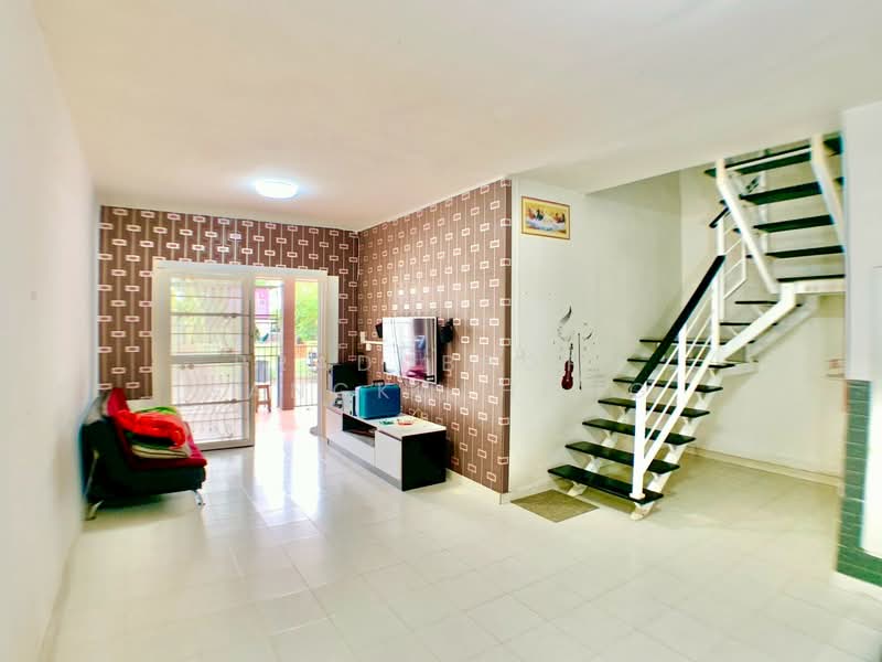 Baan Pruksa 60 Rangsit – Bangpoon, Pathum Thani, Rangsit-Pathum Thani Road, Bang Phun, Muang Pathum Thani, Pathum Thani, 3 Bedrooms, 92 sqm, Townhouse For Sale, by PRADUBPORN SANGKAPHONG, 500284030 - DDproperty.com