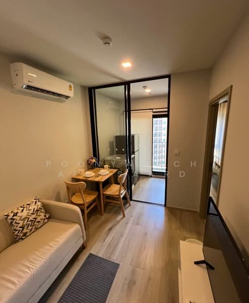 Metris Ladprao, Bangkok, Lat Phrao Road, Jom Phon, Chatuchak, Bangkok, 1 Bedroom, 30 sqm, Condo For Rent, by Poonyanuch Aiemsaard, 500284041 - DDproperty.com