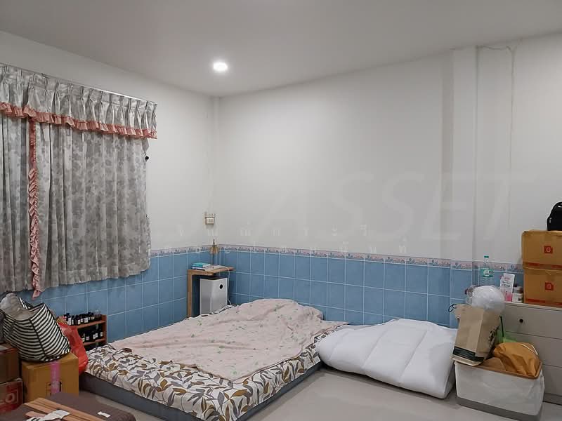 Rattana Thanee Village , Bangna-Trad soi53 near MEGA Bangna, Samut Prakan, บางนา-ตราด, Bang Kaeo, Bang Plee, Samut Prakan, 3 Bedrooms, 200 sqm, Single Detached House For Sale, by จิณณ์กระวี เตชะไชยนันท์, 500284051 - DDproperty.com