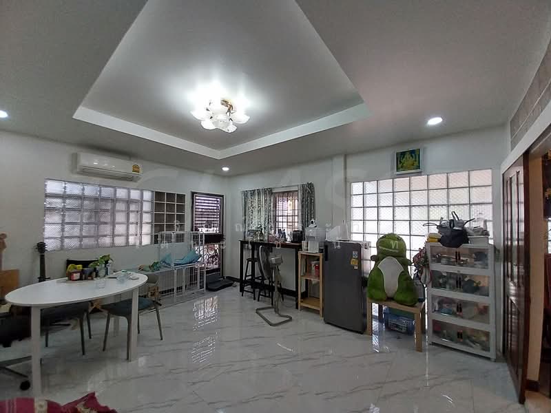 Rattana Thanee Village , Bangna-Trad soi53 near MEGA Bangna, Samut Prakan, บางนา-ตราด, Bang Kaeo, Bang Plee, Samut Prakan, 3 Bedrooms, 200 sqm, Single Detached House For Sale, by จิณณ์กระวี เตชะไชยนันท์, 500284051 - DDproperty.com
