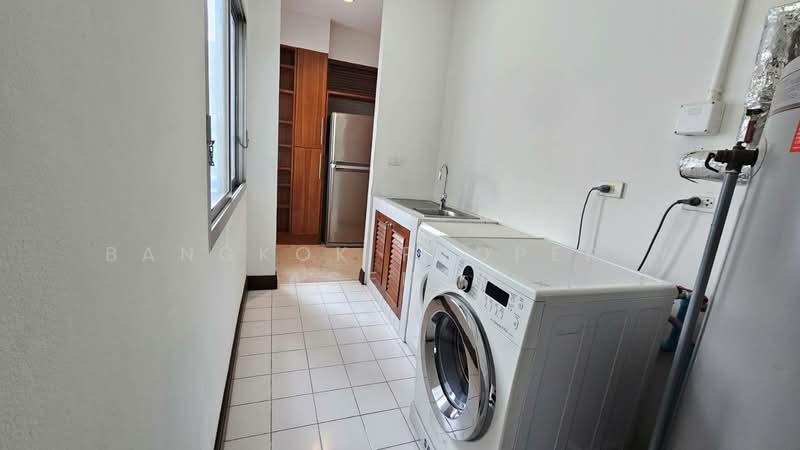 Royal Residence Park, Bangkok, 99 Royal Resident Park Lumphini, Lumphini, Pathum Wan, Bangkok, 3 Bedrooms, 230 sqm, Condo For Rent, by BANGKOK PROPERTY AGENTS, 500284058 - DDproperty.com