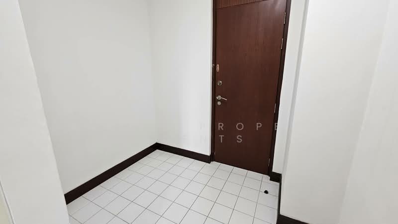 Royal Residence Park, Bangkok, 99 Royal Resident Park Lumphini, Lumphini, Pathum Wan, Bangkok, 3 Bedrooms, 230 sqm, Condo For Rent, by BANGKOK PROPERTY AGENTS, 500284058 - DDproperty.com