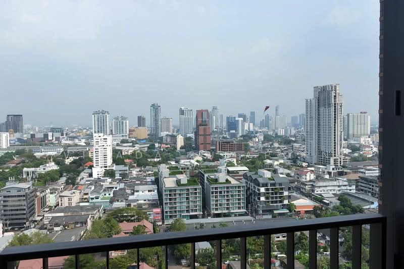 Oka Haus Sukhumvit 36, Bangkok, 3399 Rama 4 Road, Khong Tan, Khlong Toei, Bangkok, 2 Bedrooms, 41 sqm, Condo For Rent, by Vipada Supaporn, 500284077 - DDproperty.com