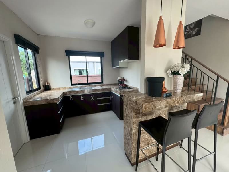 Natura Trend Pinklao - Sai 5, Nakhon Pathom, Soi Rai Khing 42, Phutthamonthon Sai 5 Road, Bang Krathuk, Sam Phran, Nakhon Pathom, 3 Bedrooms, 140 sqm, Townhouse For Rent, by Connex Property, 500284101 - DDproperty.com