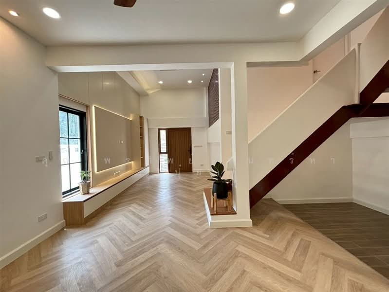ชวนชื่น​ ประชาชื่น30 ( Chuan Chuen Pracha Chuen 30 ), Bangkok, ถนนประชาชื่น, Wong Sawang, Bang Sue, Bangkok, 4 Bedrooms, 160 sqm, Townhouse For Sale, by คุณ พรทิพย์ จันทร์หา (ปุ๋ย), 500284115 - DDproperty.com