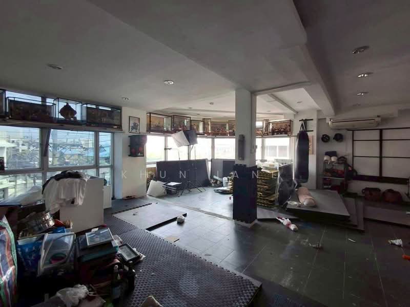 Commercial Building for Rent on On Nut Road (SPSJP318), Bangkok, อ่อนนุช 41, Suan Luang, Suan Luang, Bangkok, , 450 sqm, Shophouse For Rent, by Khun Jane, 500284161 - DDproperty.com