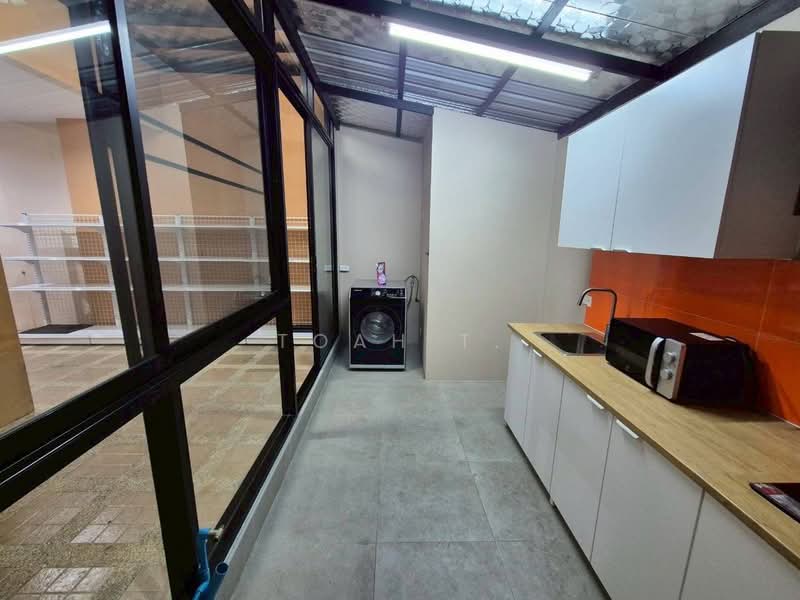 อาคารให้เช่า อารีย์ ราชครู พญาไท : Buildings for rent in Ari, Ratchakru, and Phaya Thai, กรุงเทพ, พญาไท, พญาไท, กรุงเทพ, 280 ตร.ม., ตึกแถว-อาคารพาณิชย์ ให้เช่า, โดย TOAH T., 500284224 - DDproperty.com