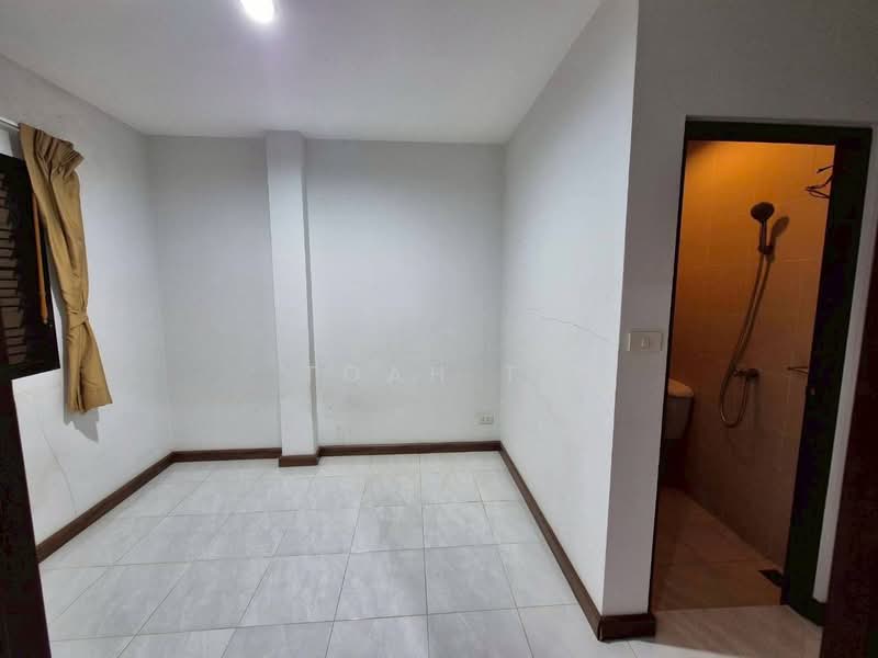 อาคารให้เช่า อารีย์ ราชครู พญาไท : Buildings for rent in Ari, Ratchakru, and Phaya Thai, กรุงเทพ, พญาไท, พญาไท, กรุงเทพ, 280 ตร.ม., ตึกแถว-อาคารพาณิชย์ ให้เช่า, โดย TOAH T., 500284224 - DDproperty.com