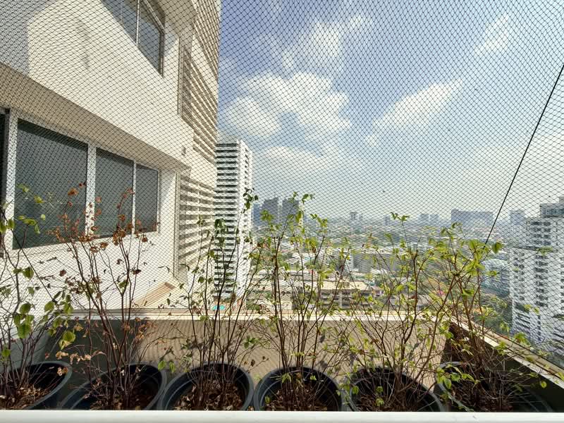 La Cascade, Bangkok, Eakamai, Khlong Tan Nua, Watthana, Bangkok, 4 Bedrooms, 292 sqm, Condo For Rent, by Bangkok Residential, 500284247 - DDproperty.com