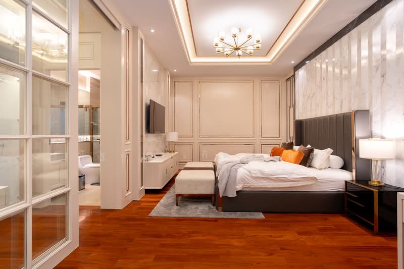 The Grand Pinklao, Bangkok, 594 Borommaratchachonnani Road, Sala Thammasop, Thawi Watthana, Bangkok, 4 Bedrooms, 671 sqm, Single Detached House For Sale, by ณัฐคม เกิดอนันต์, 500284266 - ห้องนอนเล็ก 1 The Grand ปิ่นเกล้า - DDproperty.com