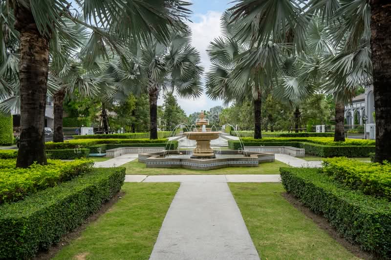 The Grand Pinklao, Bangkok, 594 Borommaratchachonnani Road, Sala Thammasop, Thawi Watthana, Bangkok, 4 Bedrooms, 671 sqm, Single Detached House For Sale, by ณัฐคม เกิดอนันต์, 500284266 - ส่วนกลาง The Grand ปิ่นเกล้า - DDproperty.com