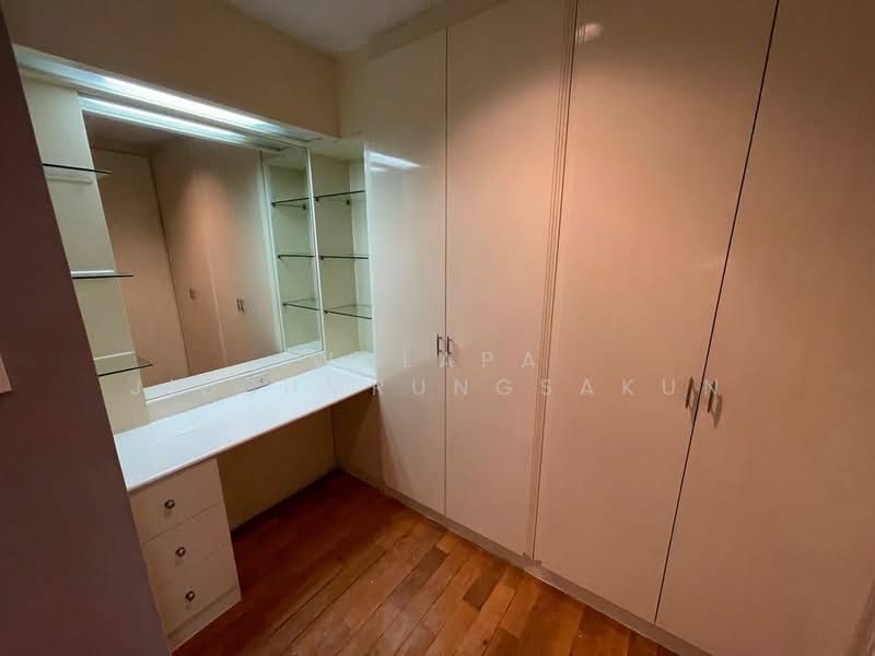Supalai Place Sukhumvit 39, Bangkok, 175-179 Soi Sukhumvit 39 Sukhumvit Road, Khlong Tan Nua, Watthana, Bangkok, 2 Bedrooms, 142 sqm, Condo For Rent, by Walapa Jidbumrungsakun, 500284287 - DDproperty.com