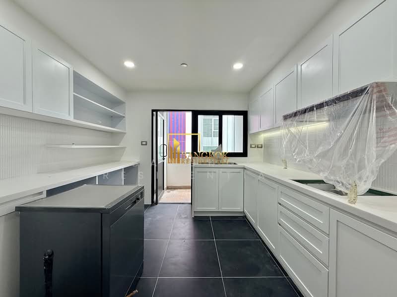Shanti Sadan, Bangkok, 28 Sukhumvit 59, Khlong Tan Nua, Watthana, Bangkok, 3 Bedrooms, 285 sqm, Apartment For Rent, by Bangkok Residential, 500284291 - DDproperty.com