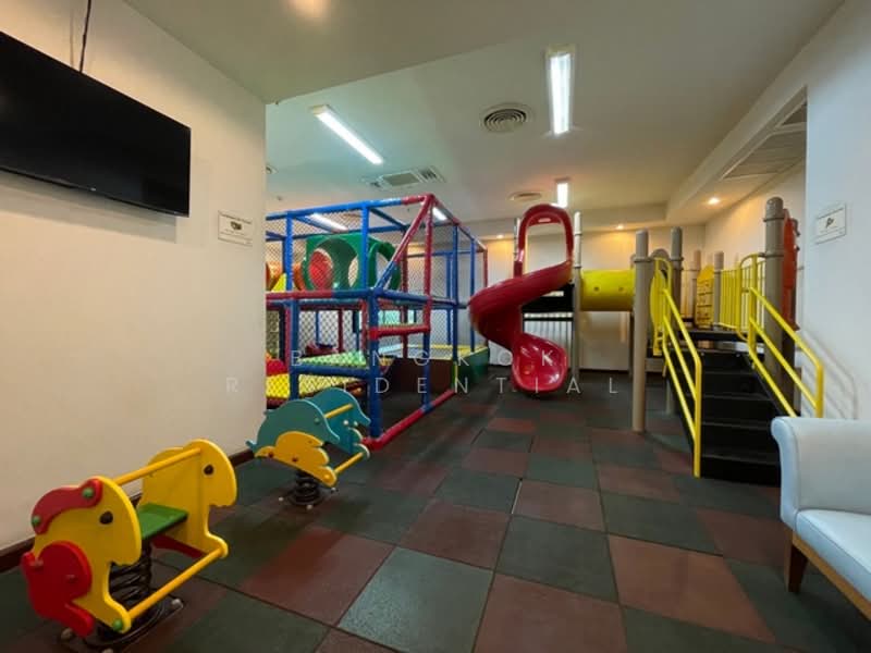 Shanti Sadan, Bangkok, 28 Sukhumvit 59, Khlong Tan Nua, Watthana, Bangkok, 3 Bedrooms, 285 sqm, Apartment For Rent, by Bangkok Residential, 500284291 - DDproperty.com