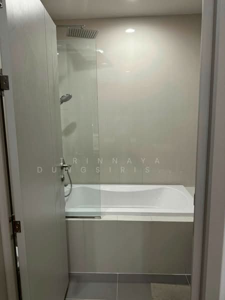 Oka Haus Sukhumvit 36, Bangkok, 3399 Rama 4 Road, Khong Tan, Khlong Toei, Bangkok, 1 Bedroom, 35 sqm, Condo For Rent, by Trinnaya Dungsirisangthong, 500284318 - DDproperty.com