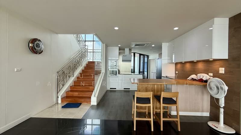 Royal River Place, Bangkok, Rama 3 Road, Bang Pong Pang, Yan Nawa, Bangkok, 4 Bedrooms, 587 sqm, Condo For Sale, by Acute Realty Partner Co.,Ltd., 500284348 - DDproperty.com