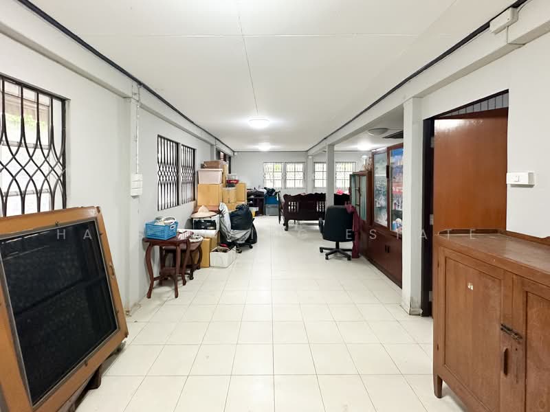 House Soi Klangmontri, Bangkok, รัชดาภิเศก, Chatuchak, Chatuchak, Bangkok, 4 Bedrooms, 160 sqm, Single Detached House For Sale, by Haus Living Estate, 500284352 - DDproperty.com