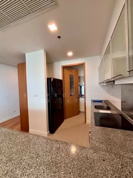 Millennium Residence, Bangkok, Sukhumvit Road, Khlong Toei, Bangkok, 3 Bedrooms, 193 sqm, Condo For Rent, by RE PROPERTY CO.,LTD., 500284383 - DDproperty.com