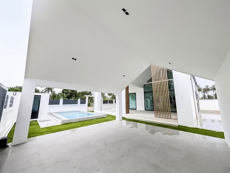 Nordic Style Pool Villa for Sale Huay Yai East Pattaya, Chon Buri (Pattaya), Bang Lamung, Bang Lamung (Pattaya), Chon Buri (Pattaya), 3 Bedrooms, 162 sqm, Villa For Sale, by PLC real estate, 500284390 - DDproperty.com