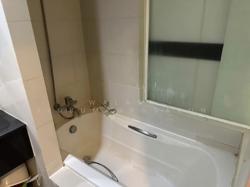 IDEO Blucove Sathorn, Bangkok, 11 Soi Saraphi 3, Krungthonburi Road, Khlong Ton Sai, Khlong San, Bangkok, 2 Bedrooms, 56 sqm, Condo For Sale, by Walapa Jidbumrungsakun, 500284412 - DDproperty.com