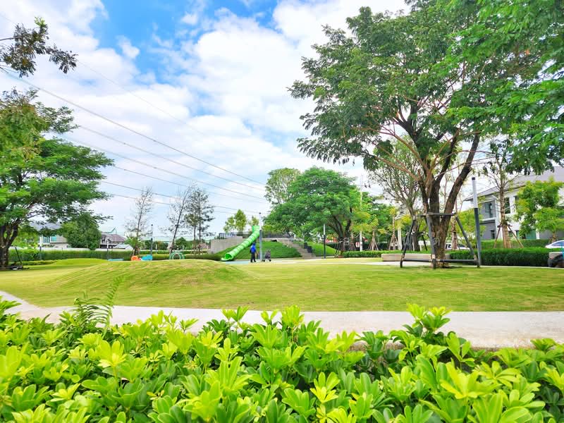 The City Pinklao-Borom 2, Bangkok, Phutthamonthon Sai 1, Bang Ra Mat, Taling Chan, Bangkok, 4 Bedrooms, 388 sqm, Single Detached House For Sale, by ณัฐคม เกิดอนันต์, 500284432 - สวนส่วนกลาง The City ปิ่นเกล้า-บรมฯ2 - DDproperty.com
