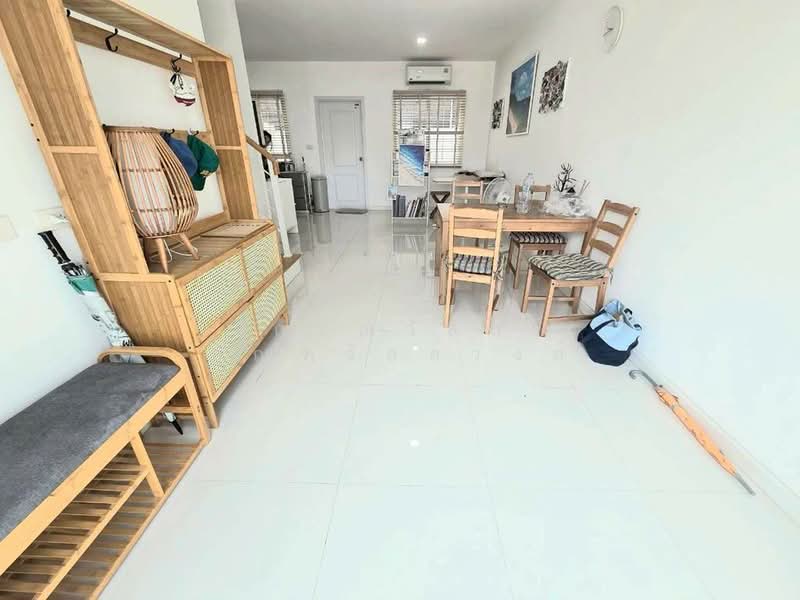 ขาย ทาวน์เฮ้าส์ 2 ชั้น หมู่บ้าน เสนา วีว่า วงแหวน-บางบัวทอง, นนทบุรี, ละหาร, บางบัวทอง, นนทบุรี, 90 ตร.ม., ทาวน์เฮ้าส์ ขาย, โดย กรณวัสส์ กัณฑวัสส์วงส์, 500284449 - DDproperty.com