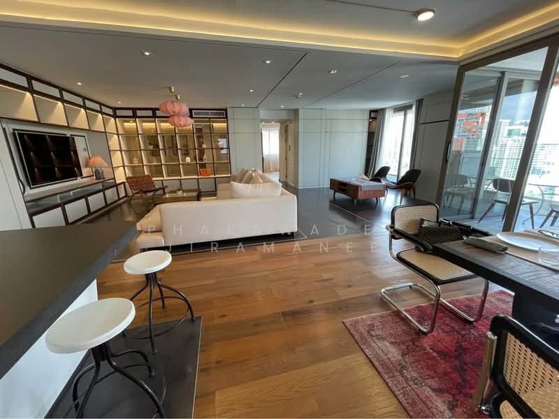 D.S. Tower 1 Sukhumvit 33, Bangkok, Soi Phrom Chit, Khlong Tan Nua, Watthana, Bangkok, 3 Bedrooms, 270 sqm, Condo For Rent, by Phakawadee Jiramanee, 500284542 - DDproperty.com