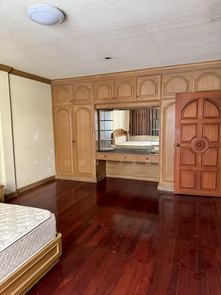 Townhouse for Rent in Phrom Phong Area (SPSJP320), Bangkok, สุขุมวิท, Khong Tan, Khlong Toei, Bangkok, 7 Bedrooms, 800 sqm, Townhouse For Rent, by Khun Jane, 500284584 - DDproperty.com