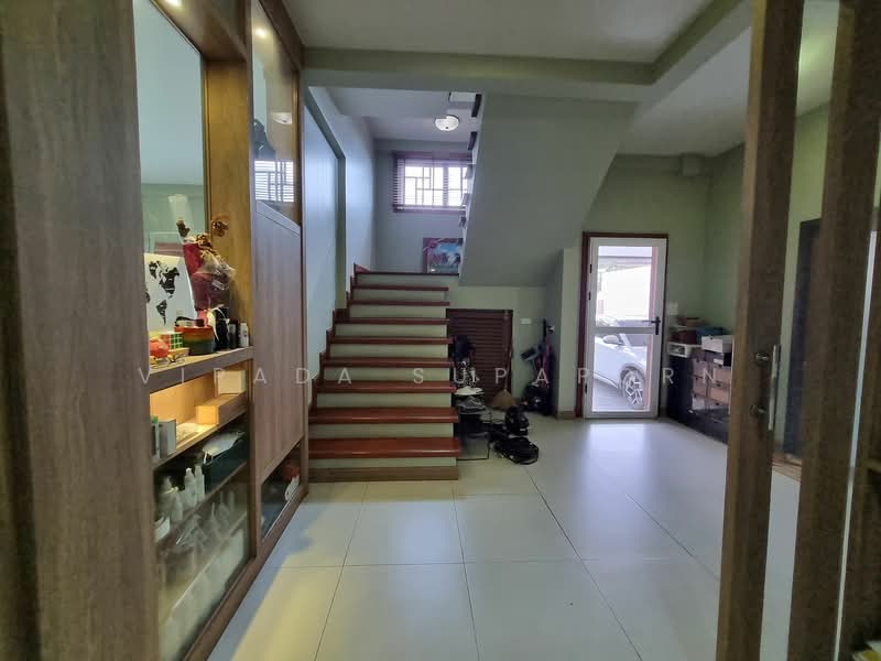 undefined, Bangkok, Thawi Watthana, Thawi Watthana, Bangkok, 4 Bedrooms, 300 sqm, Single Detached House For Rent, by Vipada Supaporn, 500284590 - DDproperty.com