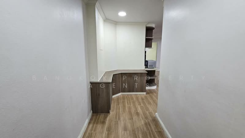 Baan Suanpetch, Bangkok, 18 Soi Sukhumvit 39, Khlong Tan Nua, Watthana, Bangkok, 2 Bedrooms, 133 sqm, Condo For Rent, by BANGKOK PROPERTY AGENTS, 500284666 - DDproperty.com