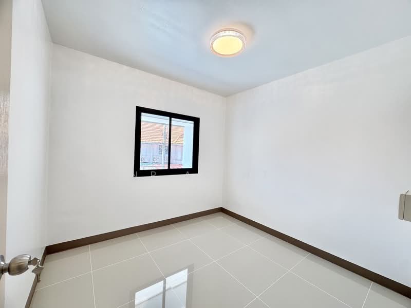Baan Pruksa 33 Bangbuathong, Nonthaburi, Rural Road, Nonthaburi 3087, Bang Khu Rat, Bang Bua Thong, Nonthaburi, 4 Bedrooms, 110 sqm, Semi-Detached House (Twin House) For Sale, by NR AGENT, 500284695 - DDproperty.com