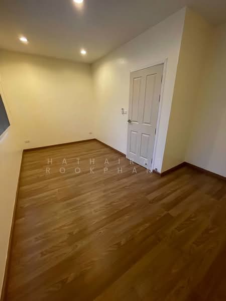 Villette City Pattanakarn 38, Bangkok, Phatthanakan Road, Prawet, Prawet, Bangkok, 3 Bedrooms, 170 sqm, Townhouse For Sale, by Hathairat  Rookphan  , 500284703 - DDproperty.com