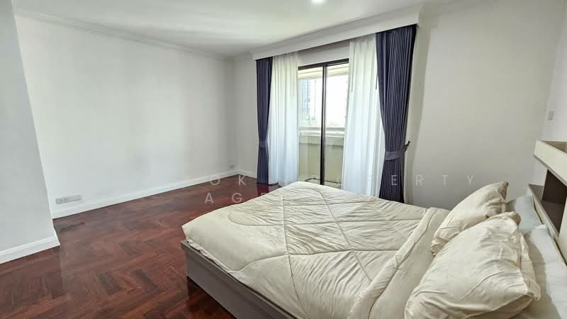 Baan Suanpetch, Bangkok, 18 Soi Sukhumvit 39, Khlong Tan Nua, Watthana, Bangkok, 3 Bedrooms, 135 sqm, Condo For Rent, by BANGKOK PROPERTY AGENTS, 500284717 - DDproperty.com