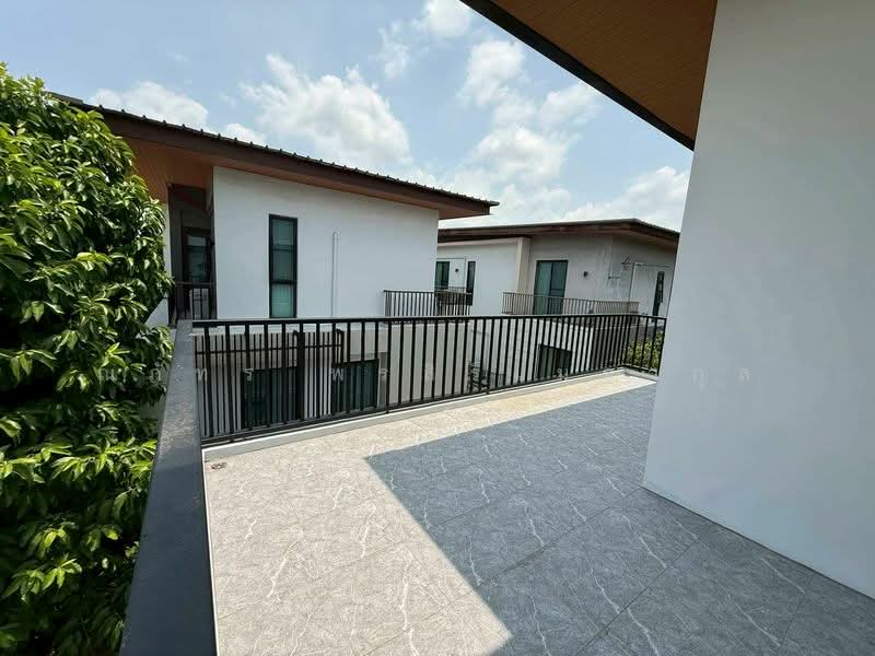 AQ ARBOR Suanluang Rama 9-Pattanakarn, Bangkok, Chaloem Phrakiat Rama 9 Road Soi 48, Dok Mai, Prawet, Bangkok, 3 Bedrooms, 300 sqm, Single Detached House For Sale, by ณภัทร พรสิริเมธากุล, 500284724 - DDproperty.com