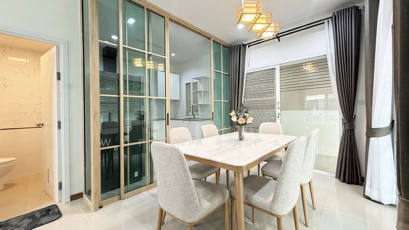 Villette City Pattanakarn 38 : วิลเลต ซิตี้ พัฒนาการ 38, กรุงเทพ, ถนนพัฒนาการ, ประเวศ, กรุงเทพ, 160 ตร.ม., ทาวน์เฮ้าส์ ให้เช่า, โดย Ponwimol Wipanarapai, 500284738 - DDproperty.com