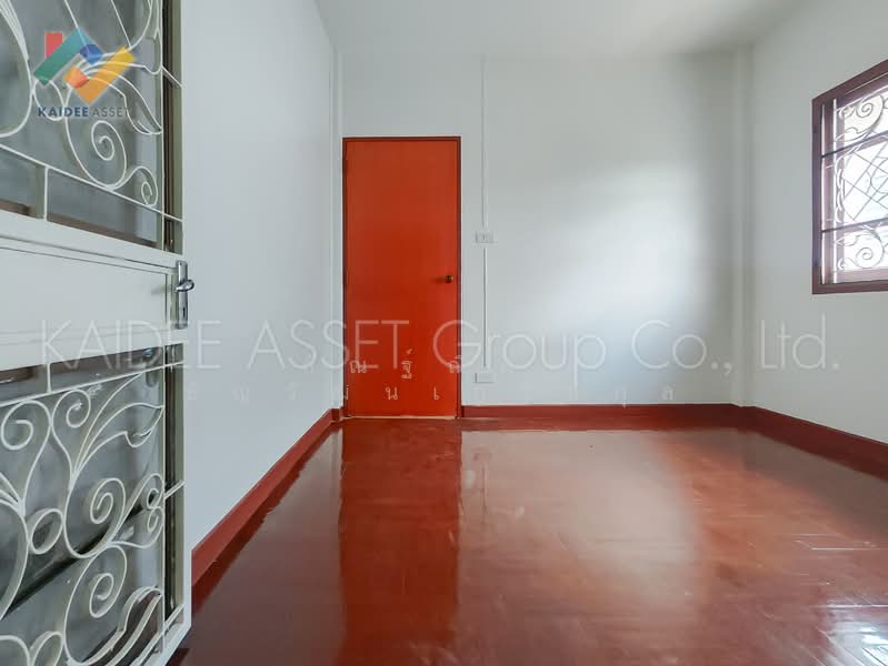 หมู่บ้าน สวนดอกไม้, Bangkok, บรมราชชนนี, Sala Thammasop, Thawi Watthana, Bangkok, 4 Bedrooms, 180 sqm, Single Detached House For Sale, by Kannisa Thanwatthanakrirkul, 500284740 - DDproperty.com