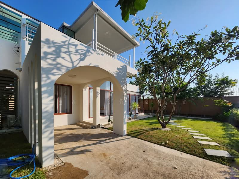 Casa Seaside Cha-Am : คาซ่า ซีไซด์ ชะอำ, เพชรบุรี, 819 ถนน เพชรเกษม (บ่อแขม), ชะอำ, ชะอำ, เพชรบุรี, 102 ตร.ม., บ้านเดี่ยว ขาย, โดย ณัฐคม เกิดอนันต์, 500284750 - ที่จอดรถหน้าบ้าน Casa Seaside ชะอำ - DDproperty.com