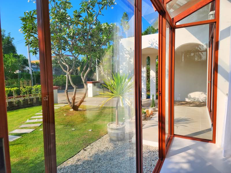 Casa Seaside Cha-Am, Phetchaburi, 819 Phetkasem Road (Bo Khaem), Cha-am, Cha-Am, Phetchaburi, 2 Bedrooms, 102 sqm, Single Detached House For Sale, by ณัฐคม เกิดอนันต์, 500284750 - หน้าบ้าน Casa Seaside ชะอำ - DDproperty.com