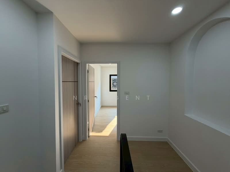 หมู่บ้านเมืองเพชร วิลเลจ, Bangkok, Chim Plee, Taling Chan, Bangkok, 3 Bedrooms, 110 sqm, Townhouse For Sale, by NR AGENT, 500284771 - DDproperty.com