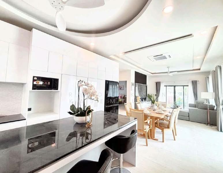 3-BR Villa, Prachuap Khiri Khan, Thap Tai, Hua Hin, Prachuap Khiri Khan, 3 Bedrooms, 200 sqm, Villa For Sale, by Sirisongkran Kasemkun, 500284772 - DDproperty.com