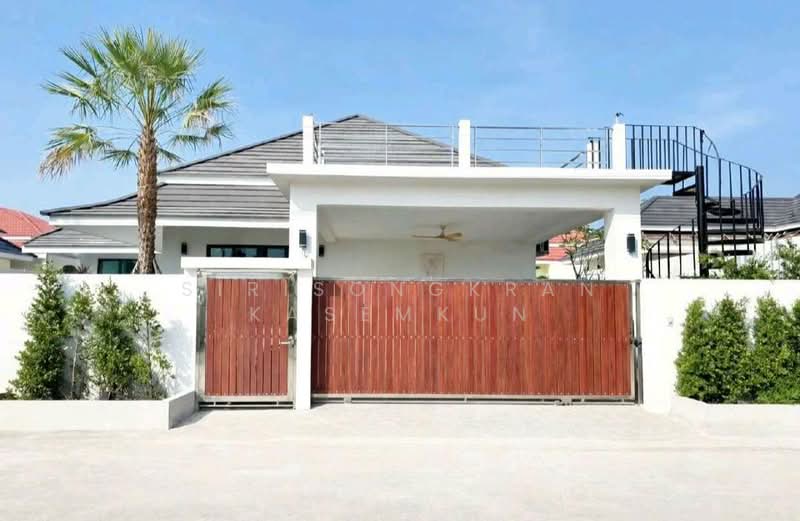 3-BR Villa, Prachuap Khiri Khan, Thap Tai, Hua Hin, Prachuap Khiri Khan, 3 Bedrooms, 200 sqm, Villa For Sale, by Sirisongkran Kasemkun, 500284772 - DDproperty.com