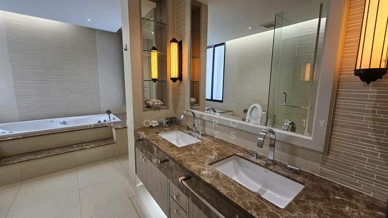 ให้เช่า - Raveevan Suites : รวีวรรณ สวีท, กรุงเทพ
