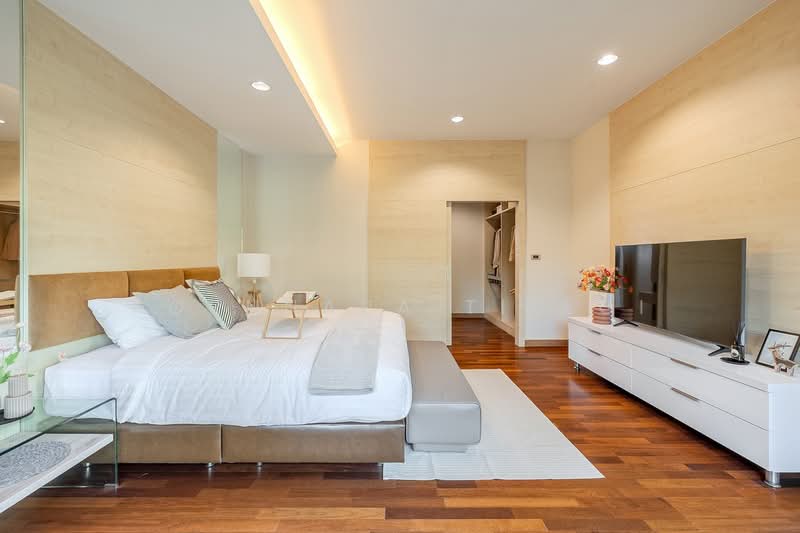 Luxury 1-Storey Pool Villa for Sale & Rent, Chon Buri (Pattaya), Huai Yai, Bang Lamung (Pattaya), Chon Buri (Pattaya), 3 Bedrooms, 449 sqm, Single Detached House For Sale, by Pornnapa Titloi, 500284807 - DDproperty.com