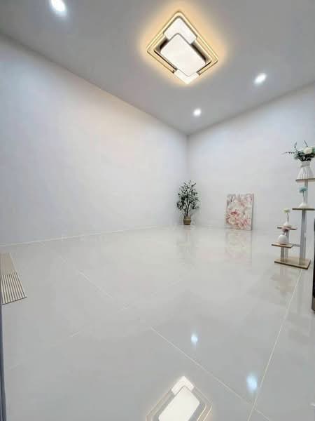 For Sale - Townhouse for sale in Chaophraya Village, Bueng, Sriracha., Chon Buri (Pattaya)