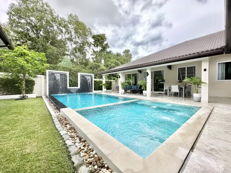6-BR House, Chon Buri (Pattaya), Huai Yai, Bang Lamung (Pattaya), Chon Buri (Pattaya), 6 Bedrooms, 860 sqm, Single Detached House For Sale, by Supitsara  Sangarun, 500284836 - DDproperty.com