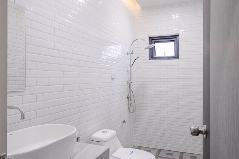 For sale house 3 bedrooms at Nong Prue, Chon Buri (Pattaya), Nong Pru, Bang Lamung (Pattaya), Chon Buri (Pattaya), 3 Bedrooms, 200 sqm, Single Detached House For Sale, by Pornnapa Titloi, 500284849 - DDproperty.com