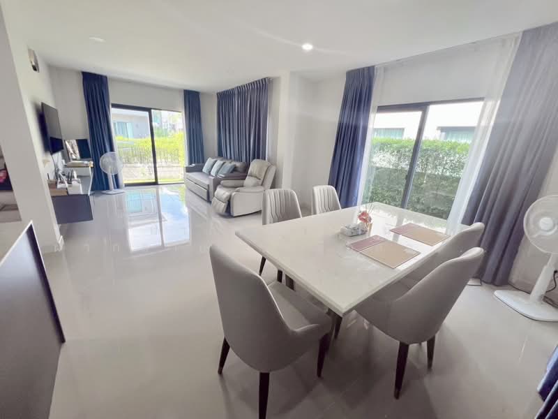 Centro Bangna-Kingkaew, Samut Prakan, Rachathewa, Bang Plee, Samut Prakan, 4 Bedrooms, 225 sqm, Single Detached House For Sale, by ฝากขายบ้าน ฝากขายบ้านมือสอง ฝากขายอสัง Realty HuB, 500284857 - DDproperty.com