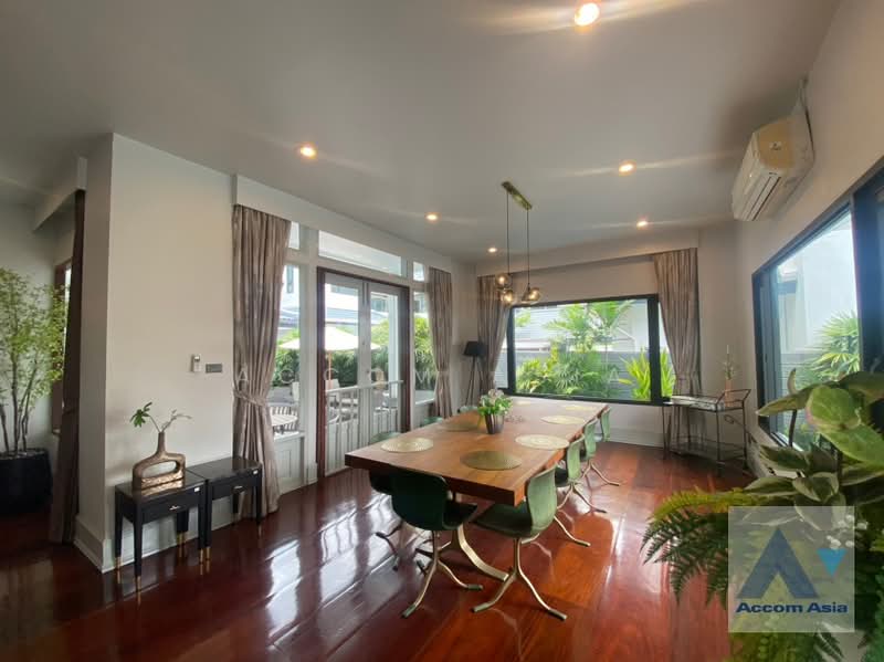 Modern house with private pool in Thonglor, airy open space, Bangkok, Khlong Tan Nua, Watthana, Bangkok, 5 Bedrooms, 620 sqm, Single Detached House For Rent, by Accom Asia, 500284873 - DDproperty.com