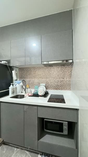 Rhythm Asoke 2, Bangkok, Soi Lertkaew 1 Asoke-Din Daeng Road, Bang Kapi, Huai Khwang, Bangkok, 1 Bedroom, 29 sqm, Condo For Rent, by ธนานิษฐ์ พูลสวัสดิ์, 500284882 - DDproperty.com