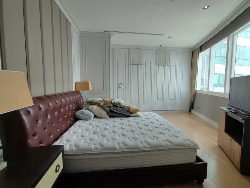 Millennium Residence, Bangkok, Sukhumvit Road, Khlong Toei, Khlong Toei, Bangkok, 3 Bedrooms, 244 sqm, Condo For Sale, by BKKCONDOS, 500284891 - DDproperty.com